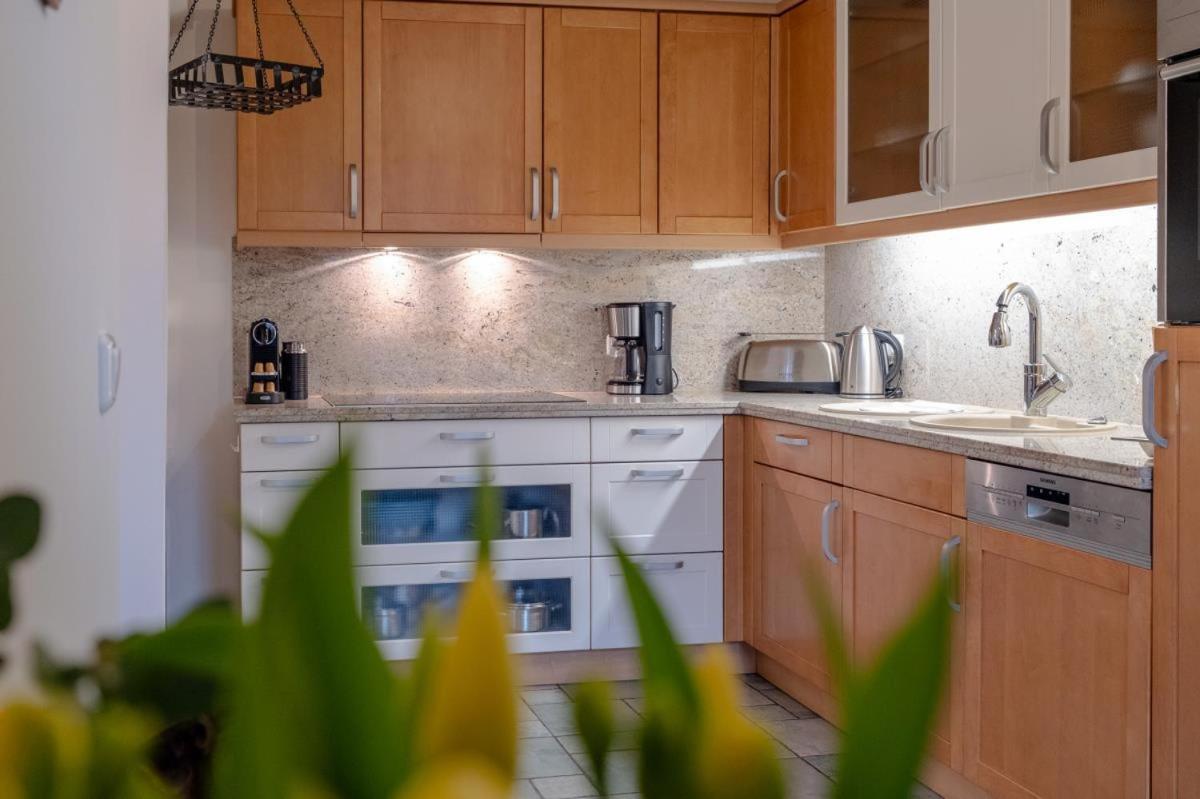 Apartmenthaus Brunnenhof Papstdorf Luaran gambar